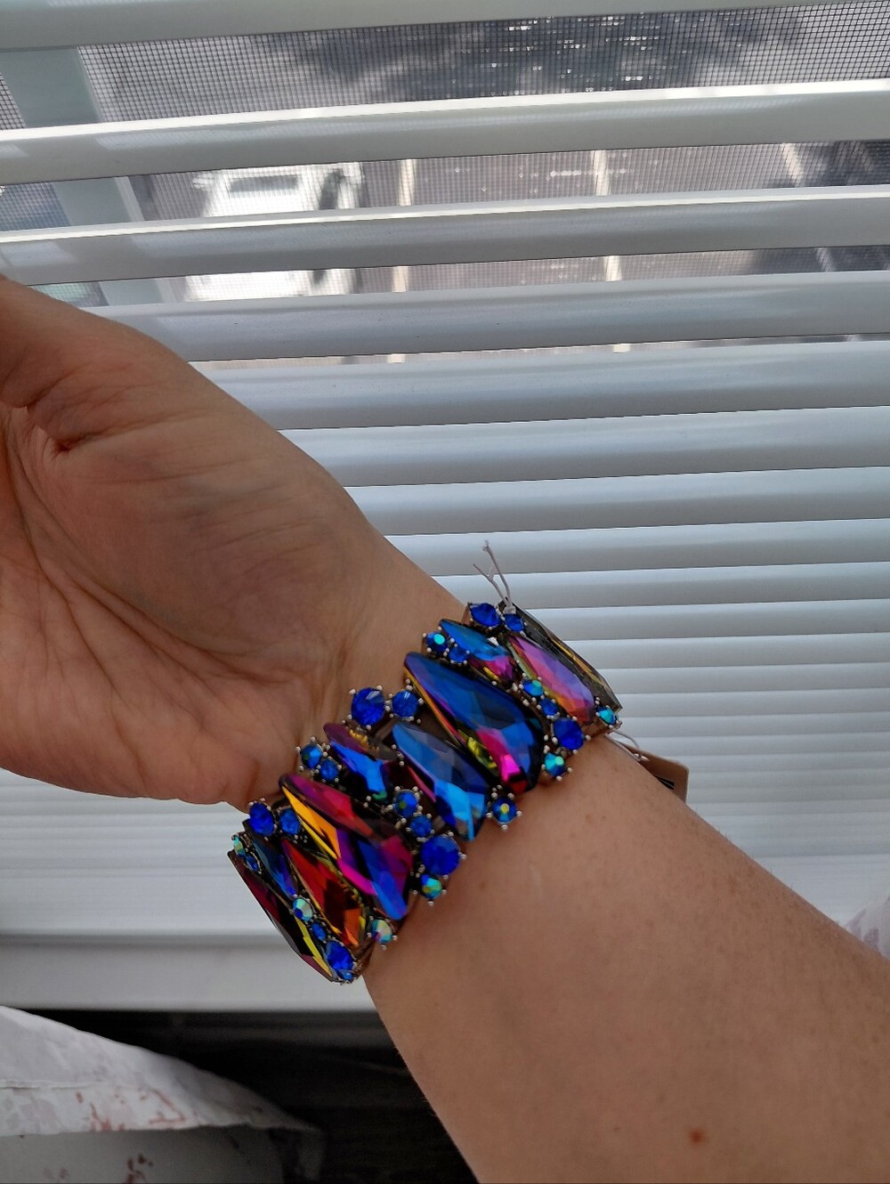 Iridescent Multicolor Crystal Stretch Bracelet